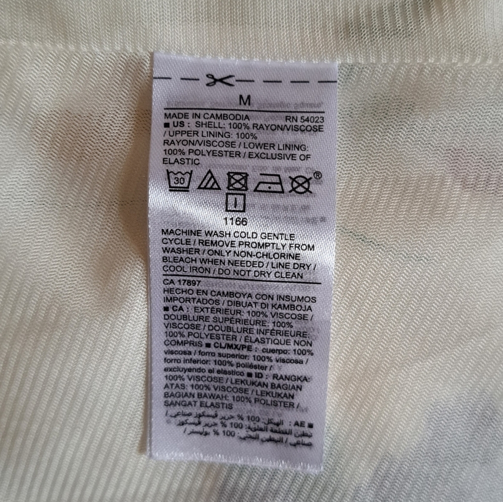 NWOT Old Navy Spaghetti Strap White Floral Dress Women's Size Medium - Picture 3 of 9